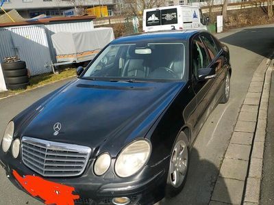 gebraucht Mercedes E200 