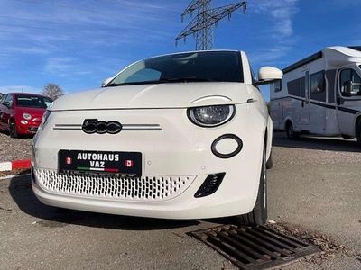 Usata Fiat 500e 86 kW (118 CV) 2023 Gelato Utilitaria