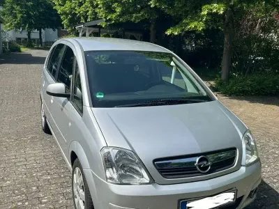 Używany Opel Meriva 105 KM (77 kW) 2007 Srebrny Minivan