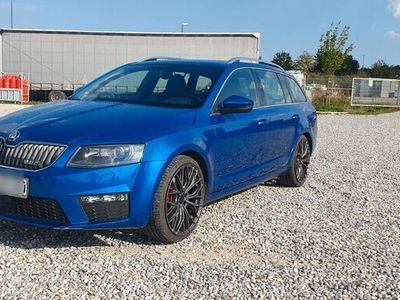 gebraucht Skoda Octavia 2.0 TDI Green tec RS Combi RS