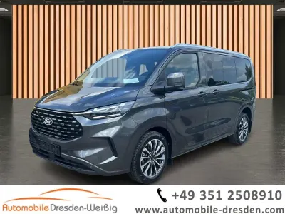Gebraucht Ford Tourneo Titanium X 170 PS (125 kW) 2025 Grau Van / Kleinbus