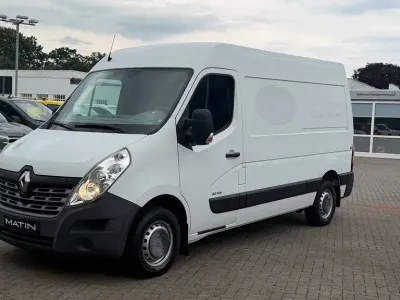 Gebraucht Renault Master 145 PS (106 kW) 2017 Gletscherweiss Van