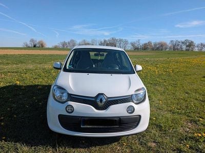 Second-hand Renault Twingo Dynamique 90 CP (66 kW) 2015 Alb Hatchback