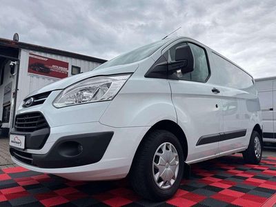 Gebraucht Ford Transit Custom Trend 105 PS (77 kW) 2017 Frostweiß Van / Kleinbus