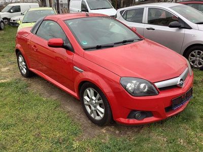 Gebraucht Opel Tigra Sport 90 PS (66 kW) 2005 Rot Cabrio