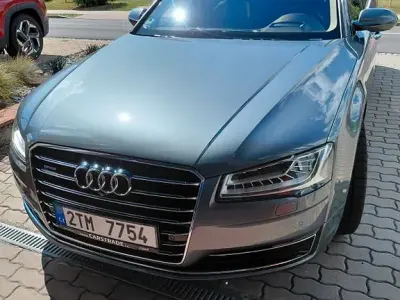 Gebraucht Audi A8L 385 PS (283 kW) 2014 Silber Limousine