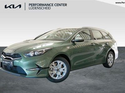 Gebraucht Kia Ceed 103 PS (75 kW) 2025 Grün Kleinwagen