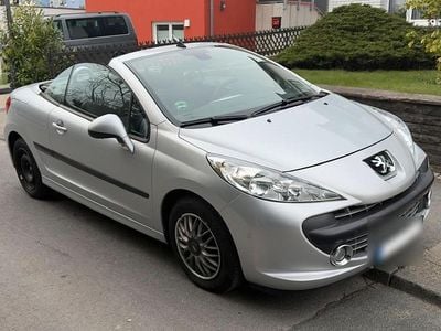 Gebraucht Peugeot 207 CC 120 PS (88 kW) 2008 Silber Cabrio