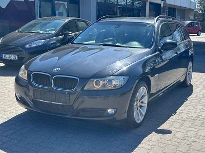 Gebraucht BMW 320 Comfort Edition 177 PS (130 kW) 2010 Schwarz Kombi