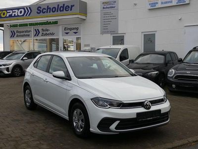 Gebraucht VW Polo Basis 80 PS (58 kW) 2024 Weiß Limousine