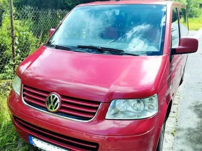 Gebraucht VW Multivan 174 PS (127 kW) 2003 Rot Van / Kleinbus