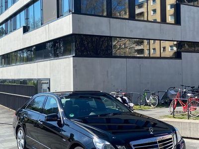 Usata Mercedes E350 265 CV (194 kW) 2012 Nero Berlina