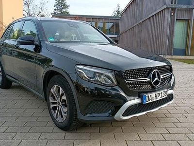 Mercedes GLC220