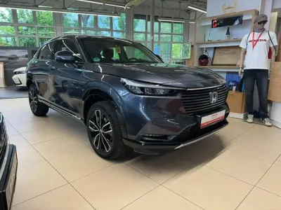 Gebraucht Honda HR-V Advance 131 PS (96 kW) 2024 Meteoroid gray m. SUV