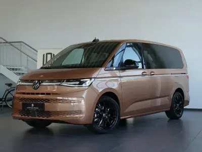 Gebraucht VW Multivan Style 150 PS (110 kW) 2025 Copper bronze Van / Kleinbus