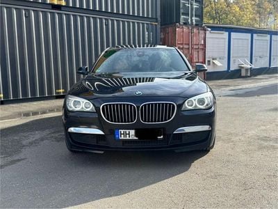 BMW 730