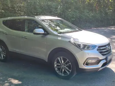 Usata Hyundai Santa Fe Premium 200 CV (147 kW) 2016 Argento SUV