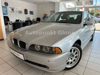 Gebraucht BMW 525 Basis 192 PS (141 kW) 2002 Silber Limousine