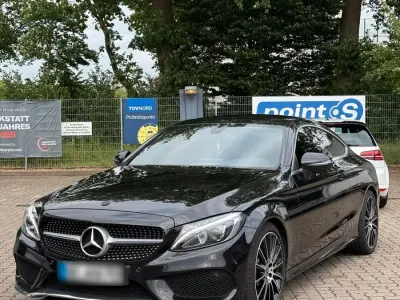 Gebraucht Mercedes C180 156 PS (114 kW) 2016 Schwarz Coupé