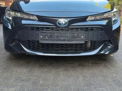 Używany Toyota Corolla 98 KM (72 kW) 2022 Czarny Kombi