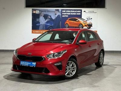 Gebraucht Kia Ceed 140 PS (102 kW) 2021 Rot Kleinwagen