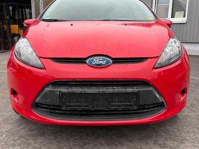 Gebraucht Ford Fiesta 60 PS (44 kW) 2009 Rot Kleinwagen