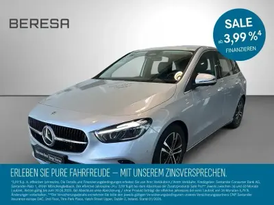 Używany Mercedes B200 Progressive 163 KM (119 kW) 2025 Srebrny Minivan