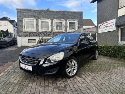 gebraucht Volvo S60 Momentum *1.HAND*NAVI*TEMP*SHZ*PDC*KLIMA*LMF