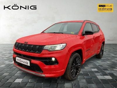 Gebraucht Jeep Compass Altitude 131 PS (96 kW) 2023 Rot SUV