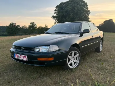 Gebraucht Toyota Camry 136 PS (100 kW) 1994 Grün Limousine