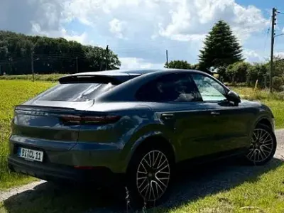 Gebraucht Porsche Cayenne 441 PS (324 kW) 2020 Grau SUV