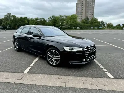 Gebraucht Audi A6 Ambiente 245 PS (180 kW) 2012 Schwarz Kombi