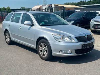 Gebraucht Skoda Octavia Impuls Edition 105 PS (77 kW) 2010 Silber Kombi
