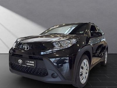 Neu Toyota Aygo X Business Edition 72 PS (52 kW) 2025 Grau SUV