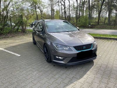 gebraucht Seat Leon ST 2.0 TDI 135kW Start&Stop FR FR