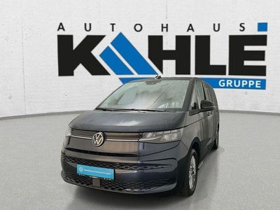 Gebraucht VW Multivan Life 150 PS (110 kW) 2024 Starlight blue metallic Van
