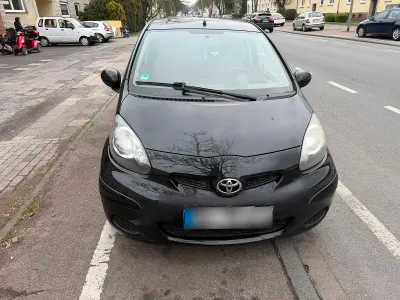Gebraucht Toyota Aygo 60 PS (44 kW) 2011 Kleinwagen