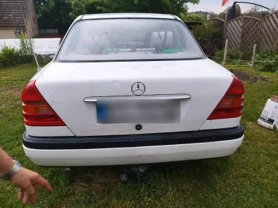 Gebraucht Mercedes C220 1998 Weiß Limousine