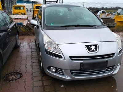 gebraucht Peugeot 5008 1,6 Benzin, 2012 Bj. Familien Auto 7 Sitzen