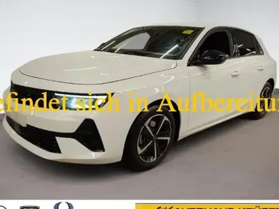 Gebraucht Opel Astra 130 PS (95 kW) 2025 Weiß Kleinwagen