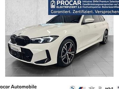 Weiß Gebraucht 2024 BMW 330e M Sport Kombi | 47.400 € (Guter Preis)