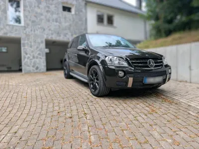 Gebraucht Mercedes ML63 AMG AMG 510 PS (375 kW) 2007 Schwarz SUV