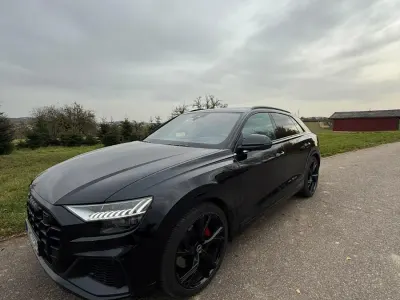 Gebraucht Audi SQ8 435 PS (319 kW) 2020 Schwarz SUV