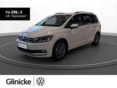 Neu VW Touran Comfortline 150 PS (110 kW) 2026 Weiß Van / Kleinbus