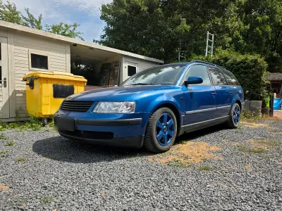 Gebraucht VW Passat Highline 150 PS (110 kW) 1998 Blau Kombi