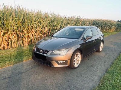 Grau Gebraucht 2014 Seat Leon ST FR Kombi | 9.900 € (Fairer Preis)