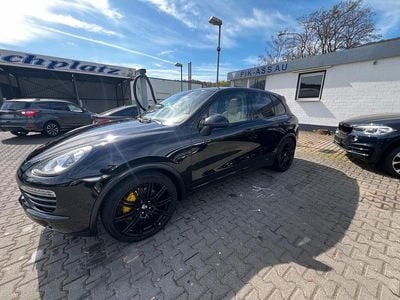 Second-hand Porsche Cayenne 245 CP (180 kW) 2013 Negru SUV
