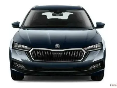 Gebraucht Skoda Octavia Clever 150 PS (110 kW) 2021 Moonweiss metallic Kombi