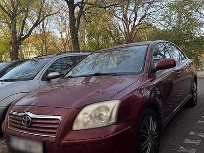 Gebraucht Toyota Avensis 116 PS (85 kW) 2004 Rot Kombi
