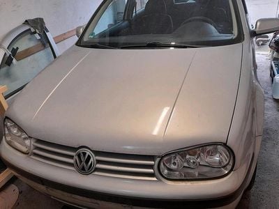 VW Golf IV